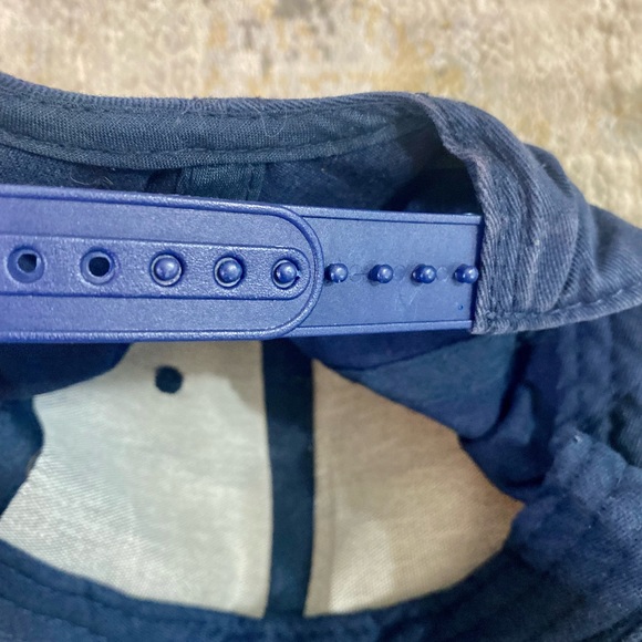 Navy Levi’s baseball cap, one size - Picture 4 of 7
